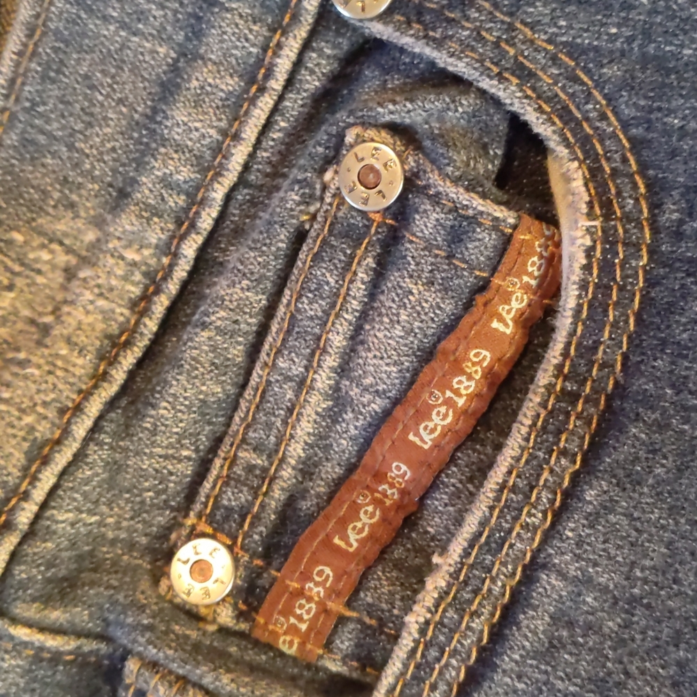 Jeans - Picture 4 of 5